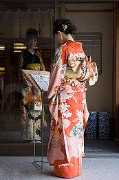 《神之亵渎2》宣布登陆PS4和XB1 新预告释出